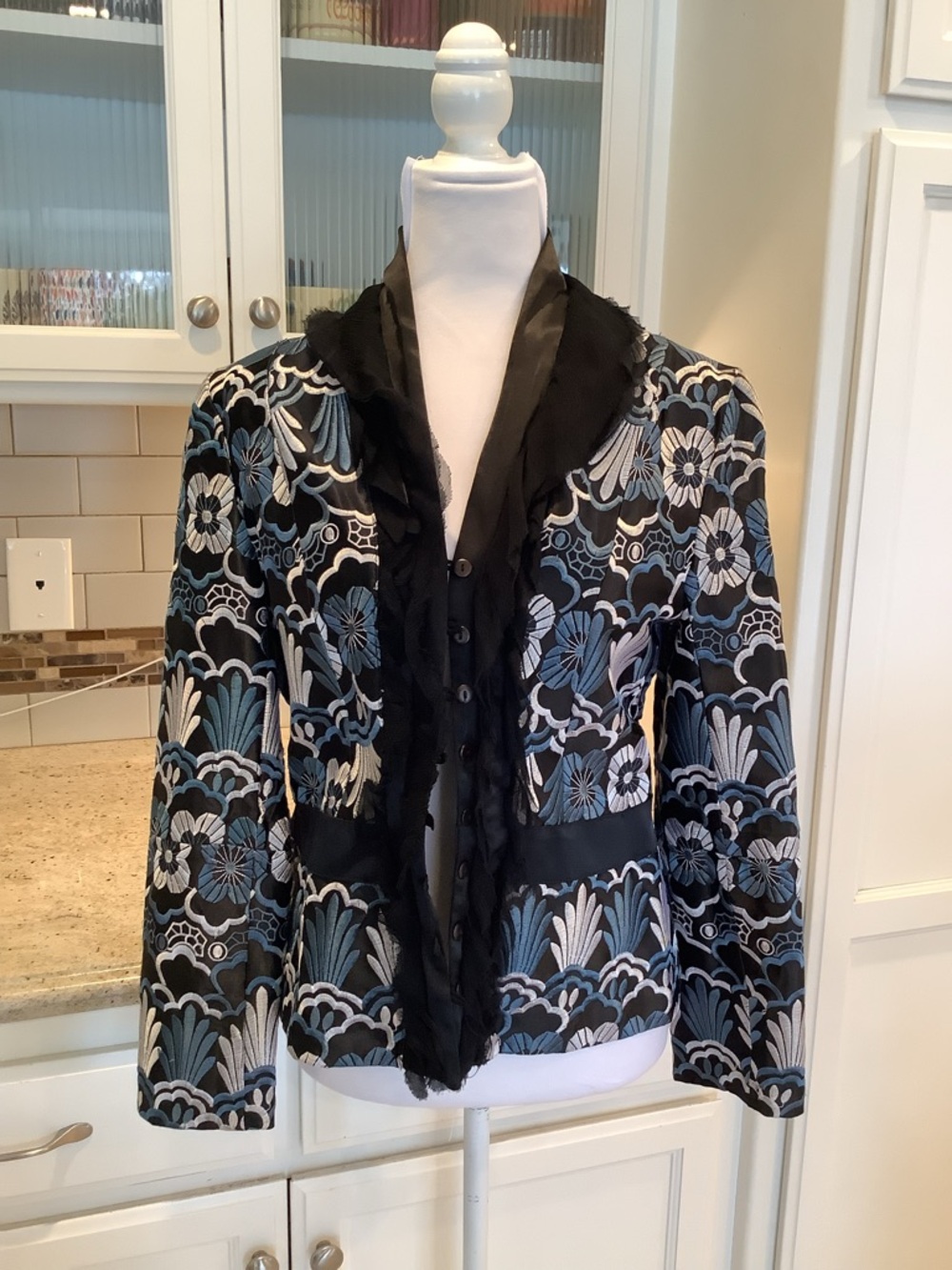 MaxMara Pura Seta Black Jacket w/ Blue White Floral Embroidery Size XL